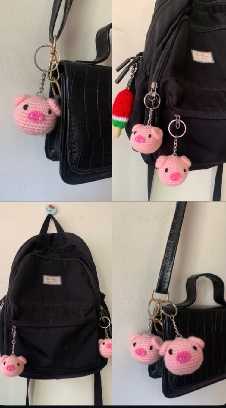 Piggy keychain (1)