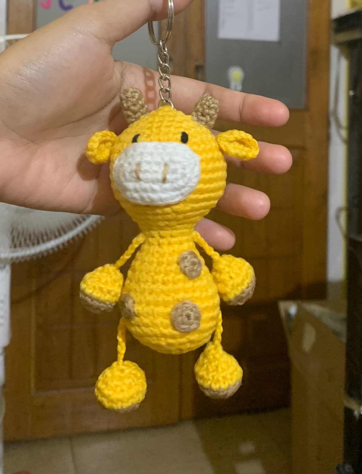Giraffe keychain