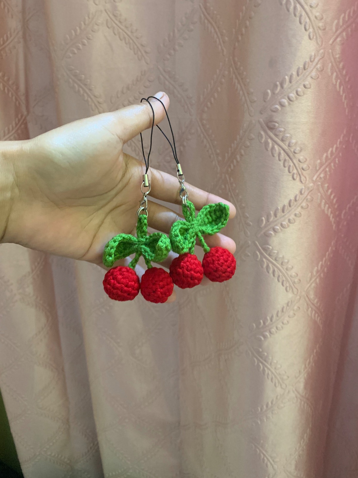 Cherry phone charm (pack of 1)
